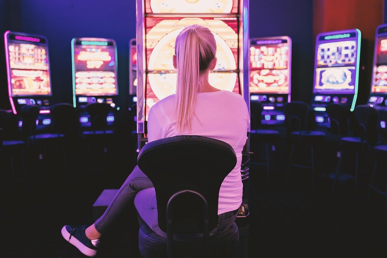 အွန်လိုင်း စလော့ ဂိမ်းများ Jackpot Reels အပြည့် — မြန်မာ Slots ပလက်ဖောင်း
